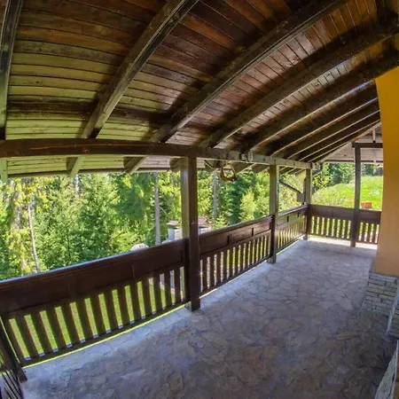 Darija Zlatar - Br 1 아파트